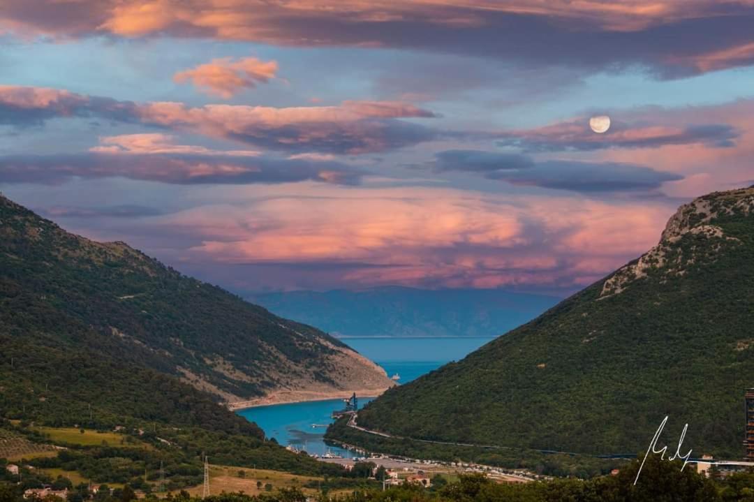 Villa Destiny Nedescina, Istrien, Kroatien Exteriör bild